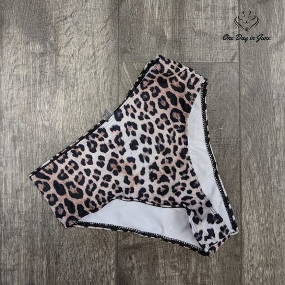 Shein Leopard High Waist Bikini Bottom Swimsuit Size S (4) - Picture 2 of 3